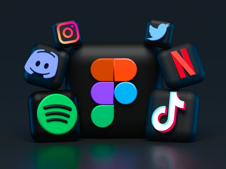 How to Create Social Media Graphics Using AI in Under 5 Minutes